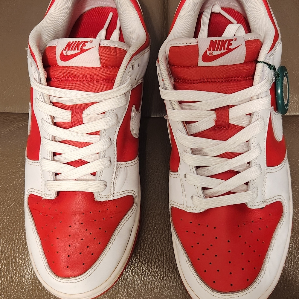 Nike Men's Red and White Sneakers